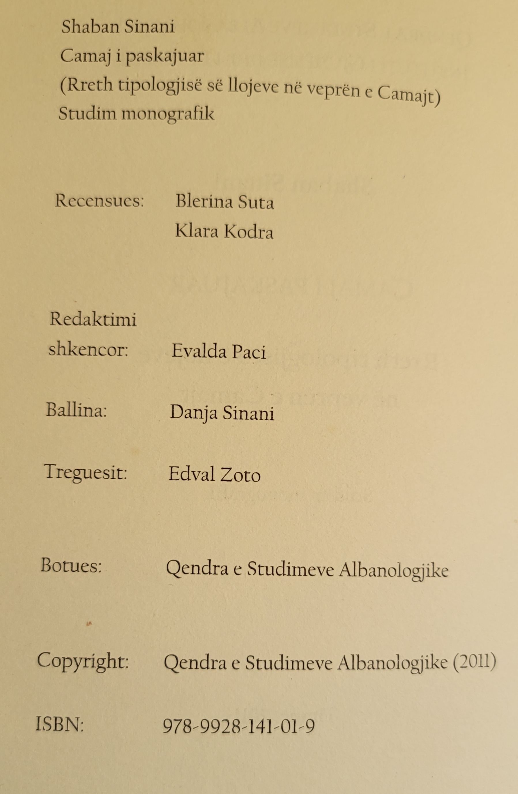 befontespic, Camaj i paskajuar.jpg
